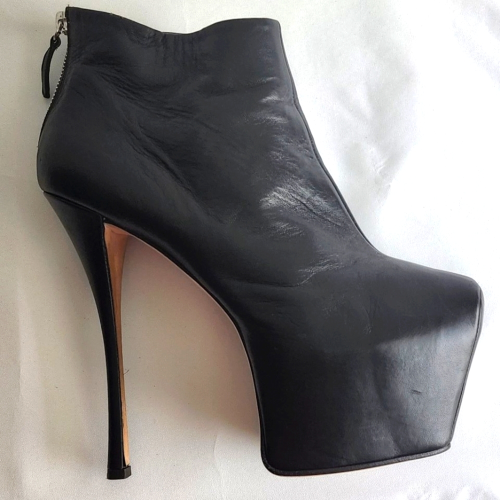 Giuseppe Zanotti Boots